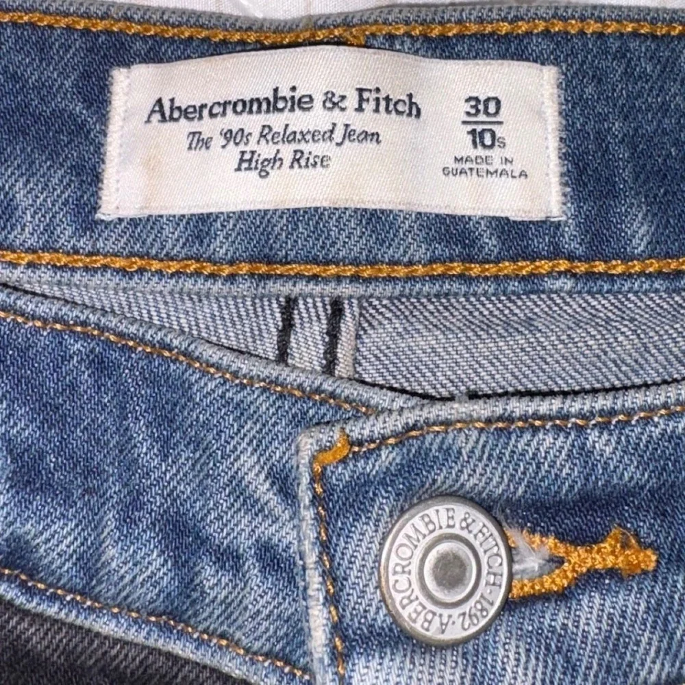 Abercrombie 90s Relaxed Jeans 30‎ Short Two Tone Colorblock High Rise Straight
